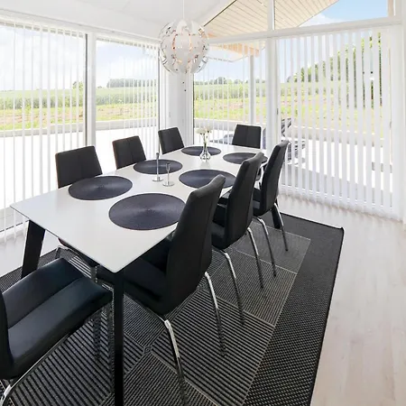 Three-bedroom In Sydals Hébergement de vacances